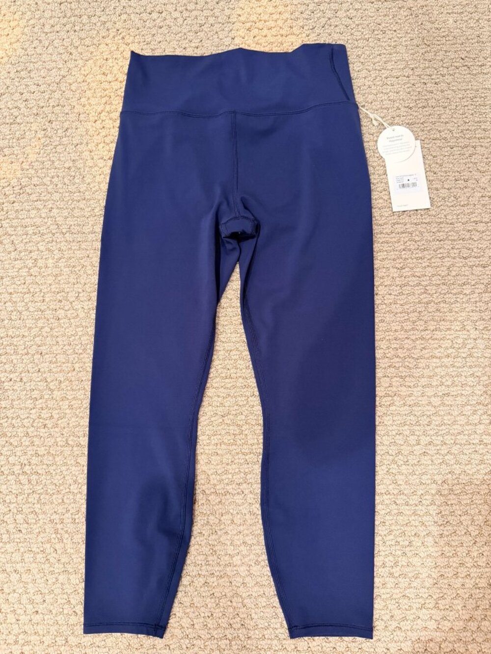 NWT Vuori AllTheFeels Leggings, Size M Short — Blue Coast, Never Worn, Tags On